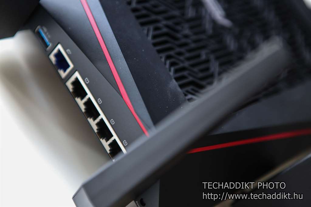 asus-rt-ac5300-teszt-techaddikt-005