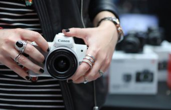 Itthon is bemutatkozott a Canon EOS M50