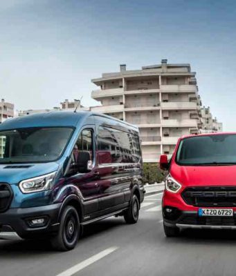 Fejlett vezetéssegítő rendszereiért aranyéremmel jutalmazta a Ford Transit Custom modellt az Euro NCAP