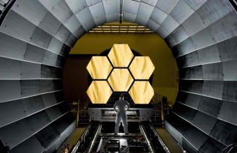 Fujitsu: mesterséges intelligencia a vállalati informatikában