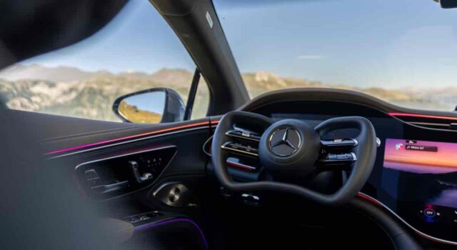 Több mint 3600 dollárba kerül a Mercedes különleges kormánya – új korszakot nyit az EQS