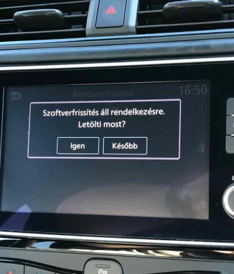 Nissan Connect infotainment rendszerfrissítés (2021 Nissan LEAF 40 kWh)