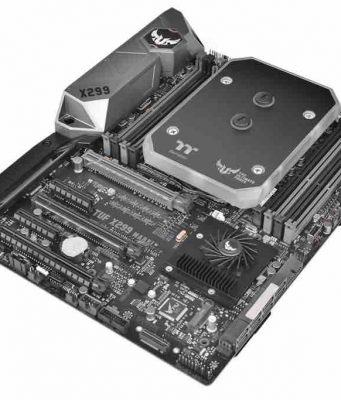 ASUS TUF X299 Mark I alaplaphoz tervezett Thermaltake Pacific M4 hűtőblokk